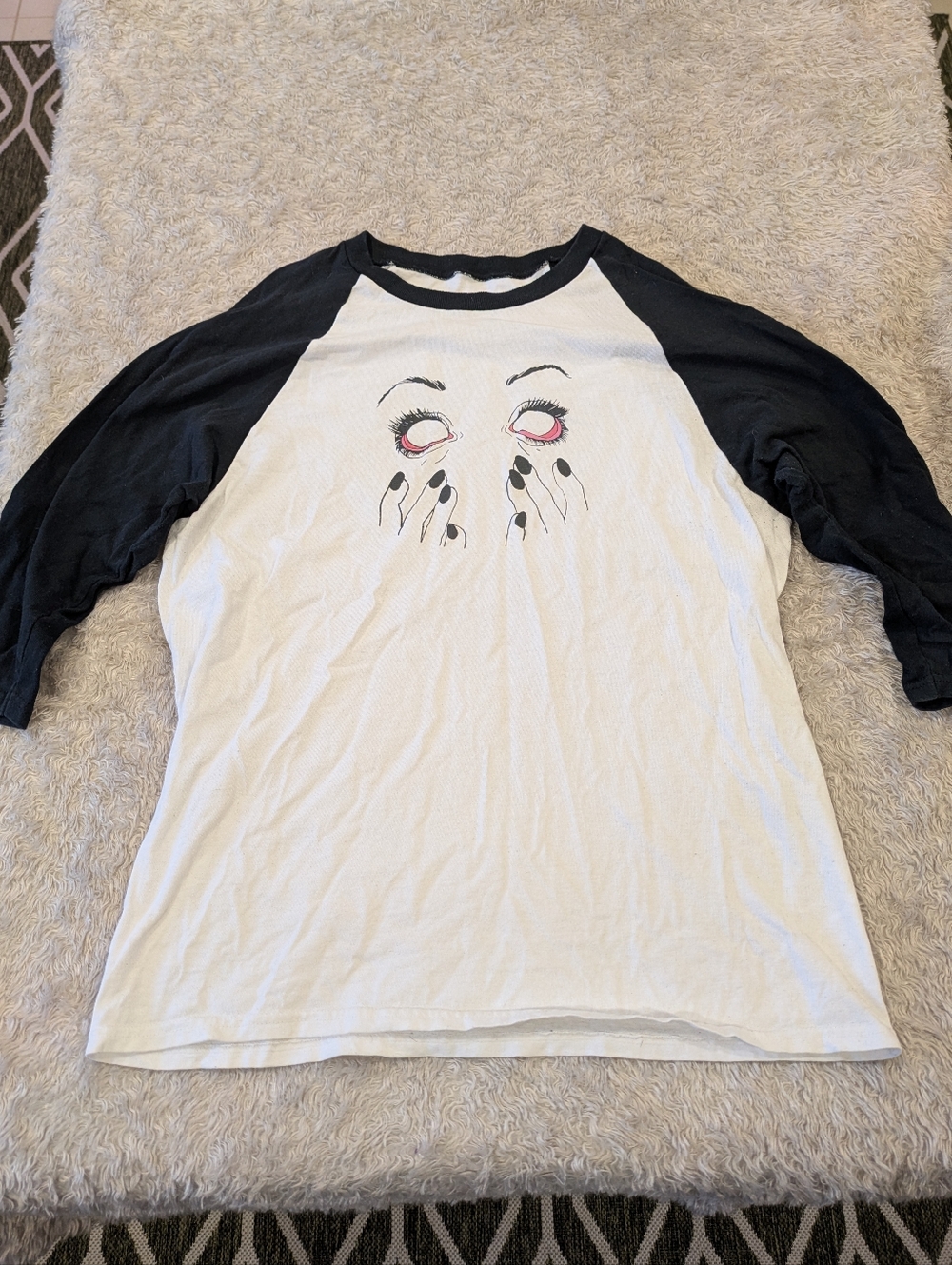 Vintage 3/4 sleeve raglan baseball t-shirt with Creepy Eyes And Fingers Sz L
